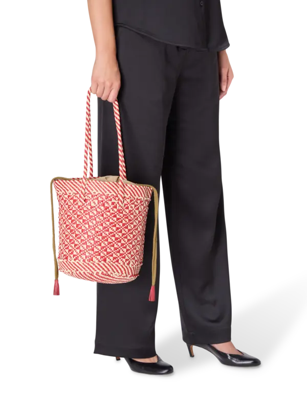 /original/8004_DRGN_Red_2.png_convert-600x800