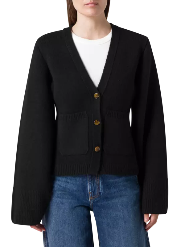 كارديجان سكارليت من الكشمير