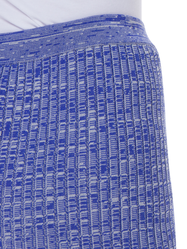 /original/835_LIVE_Blue Hour_7.png_convert-600x800