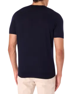 تيشرت كلاسيكي بقصة مريحة