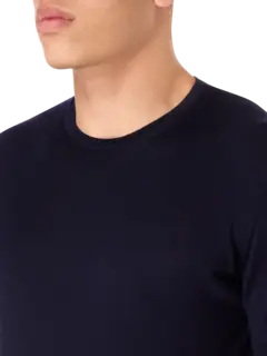 تيشرت كلاسيكي بقصة مريحة