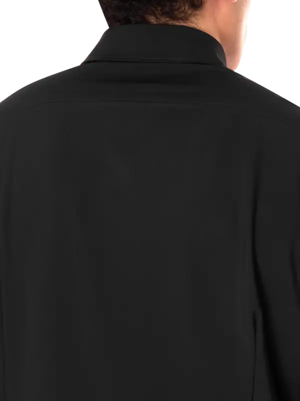 قميص بأكمام طويلة تكنو