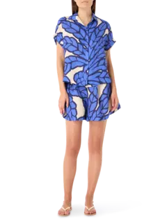 شورت كاناريو مزين بطبعة