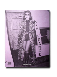 كتاب "Swans, Legends of the Jet Society"