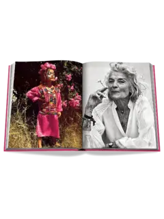 كتاب بعنوان إيبيزا بوهيميا