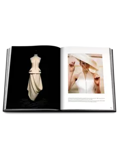 ديور باي جاليانو