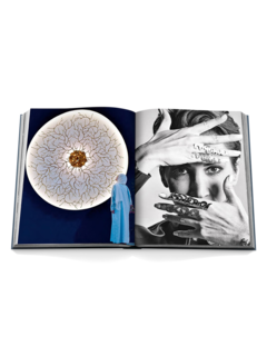 كتاب "Dubai Wonder"