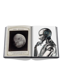 كتاب "Moon Paradise"