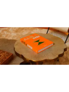 كتاب بعنوان "AlUla Ever"