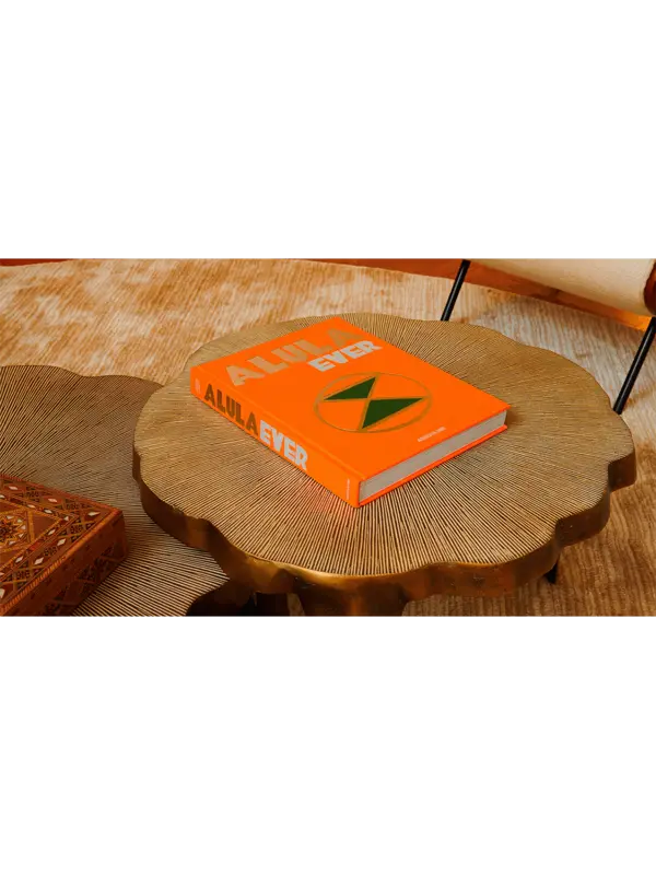 كتاب بعنوان "AlUla Ever"