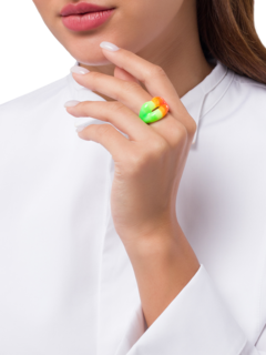 /original/9Hotlips_HOTL_MULTI_4.png_convert-240x320