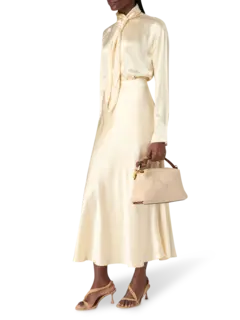 /original/A01046627_AFRT_0006 Ivory_2.png_convert-240x320