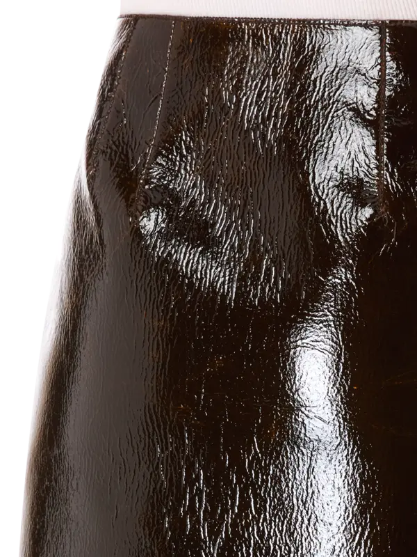 /original/A01067141_PHIL_0101 Brown_5.png_convert-600x800