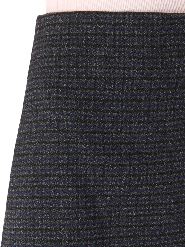 تنورة قصيرة بييه دو بول