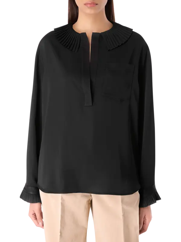 /original/A02120719_PHIL_0555 Black_1.png_convert-600x800