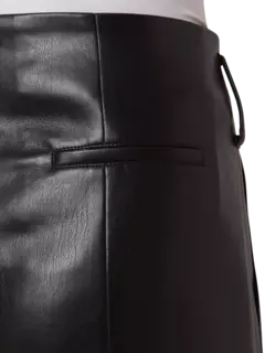 بنطال من الجلد بخصر مرتفع