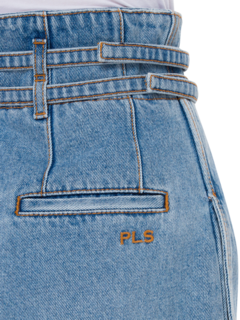 شورت جينز بخصر مزدوج