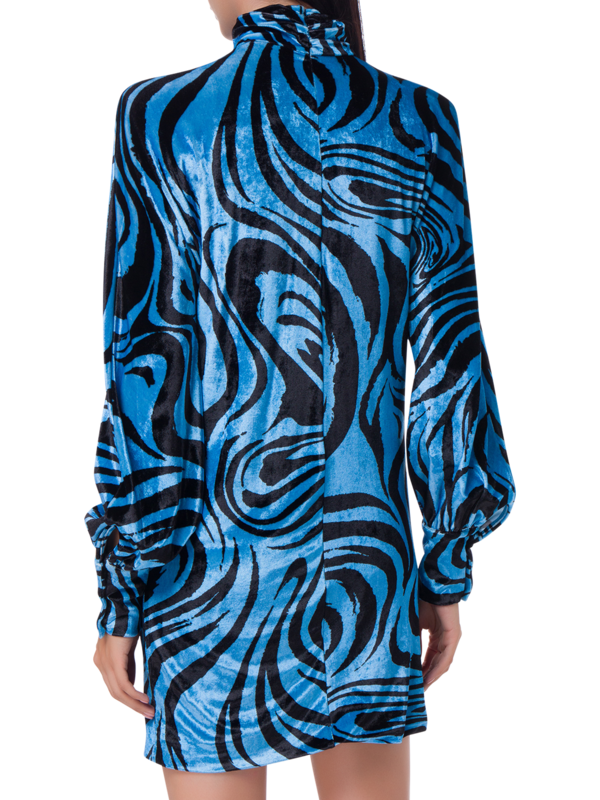 فستان قصير من المخمل بطبعة حمار وحشي