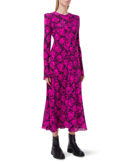 فستان متوسط الطول مزين بطبعة ومبطن على الكتف