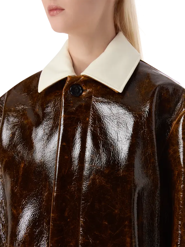 /original/A06047141_PHIL_0101 Brown_4.png_convert-600x800