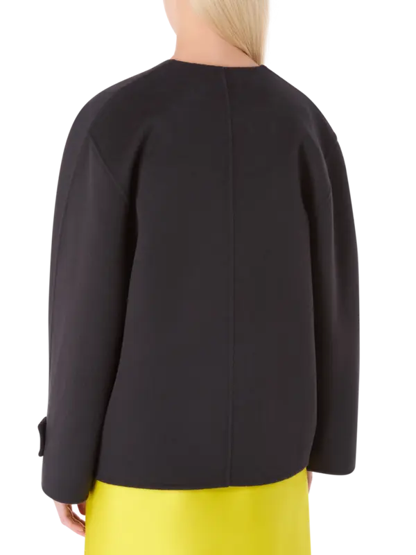 /original/A06097159_PHIL_0513 Grey_3.png_convert-600x800