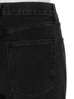 بنطال جينز ناينتيز بقصة واسعة وخصر متوسط الارتفاع