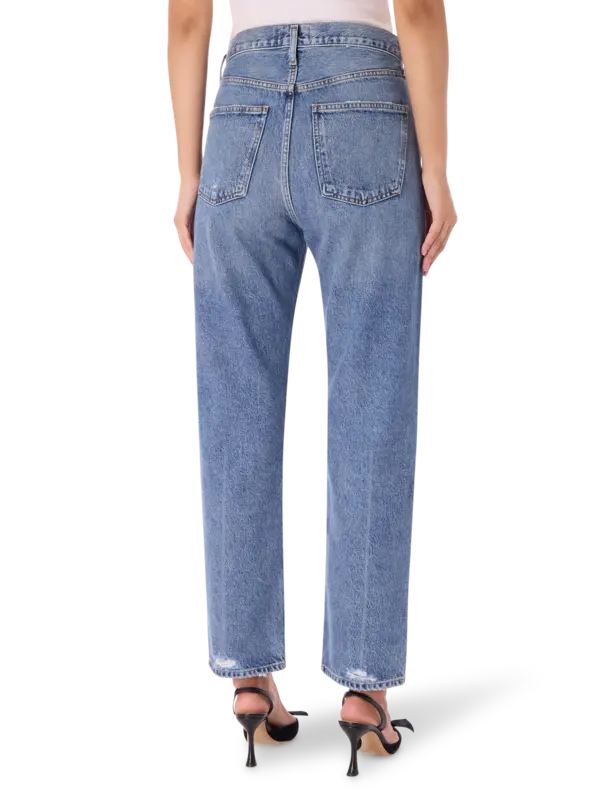 /original/A069H-1206_AGDE_Hooked_3.png_convert-600x800