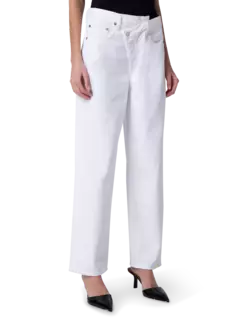 بنطال جينز بتصميم متقاطع