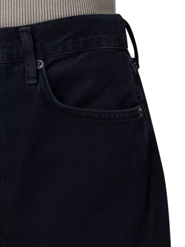 بنطال جينز بخصر مزموم بنمط التسعينيات