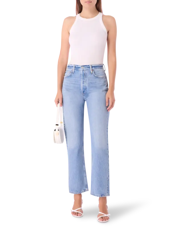 جينز بخصر ضيق بنمط التسعينيات