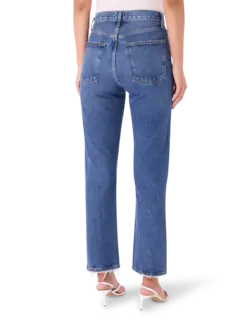 جينز بخصر ضيق بنمط التسعينيات