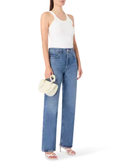 بلوزة زين بدون أكمام