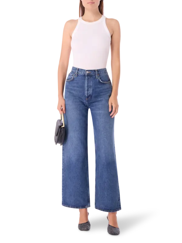 جينز فضفاض بقصة منخفضة