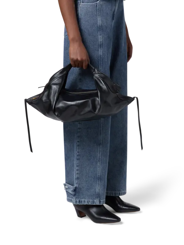 /original/AE26-B570_31PL_BA001Bla_2.png_convert-600x800