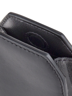 /original/AIRPODSCASE_GIAR_5000 Black_4.png_convert-240x320