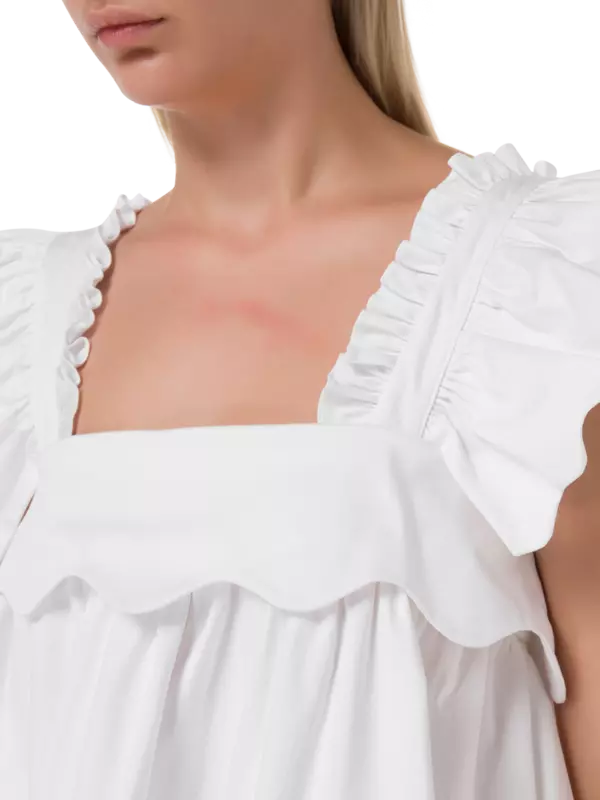 بلوزة أنايز بأكمام على شكل فراشة