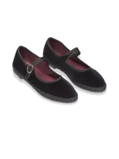 /original/ANTONIA_CONS_Black_2.png_convert-240x320