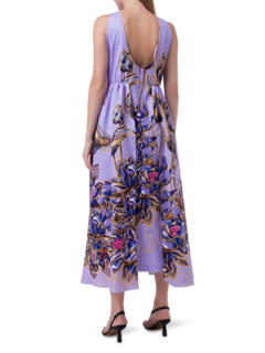 فستان أوجستا متوسط الطول مزين بطبعة