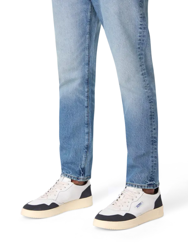 /original/AULMFT14_AUTY_So Whtocea_2.png_convert-600x800