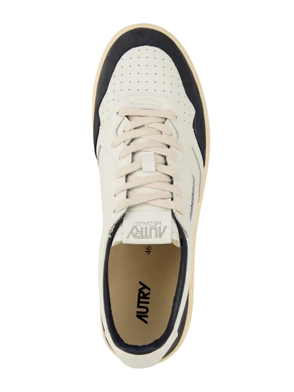 /original/AULMFT14_AUTY_So Whtocea_5.png_convert-600x800