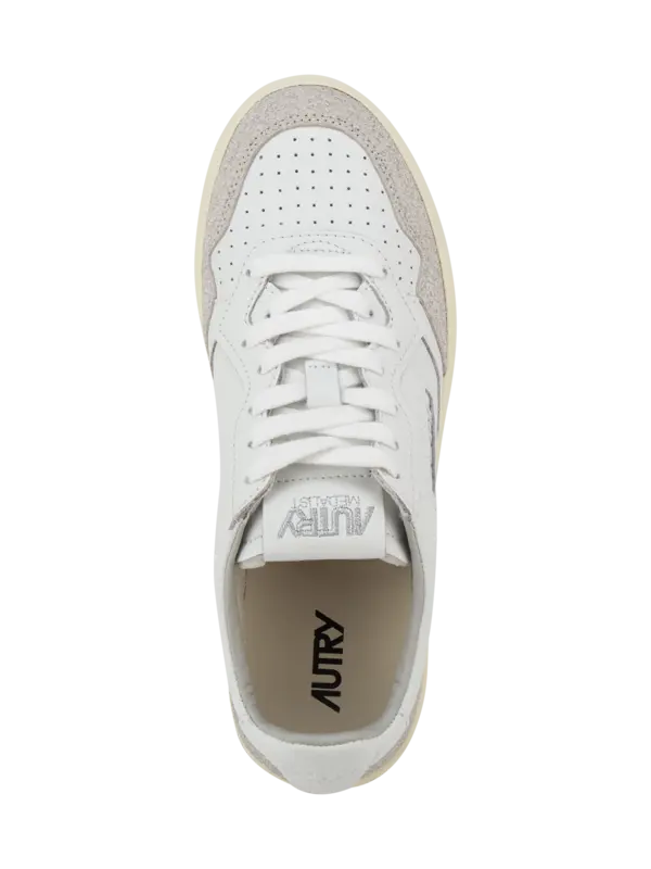 /original/AULWPK01_AUTY_SoWhtgrey_5.png_convert-600x800