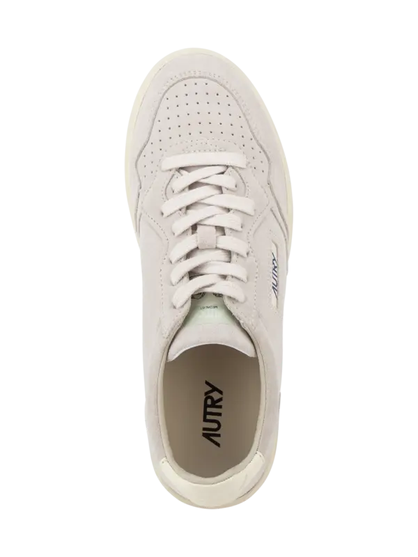 /original/AULWUH15_AUTY_FSueMawht_5.png_convert-600x800