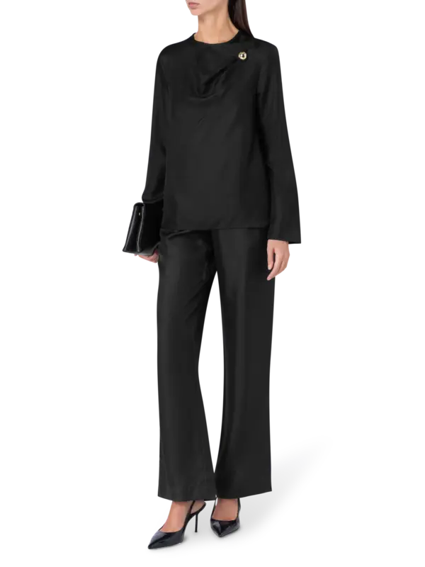 /original/AZAE_LOUL_Black_2.png_convert-600x800