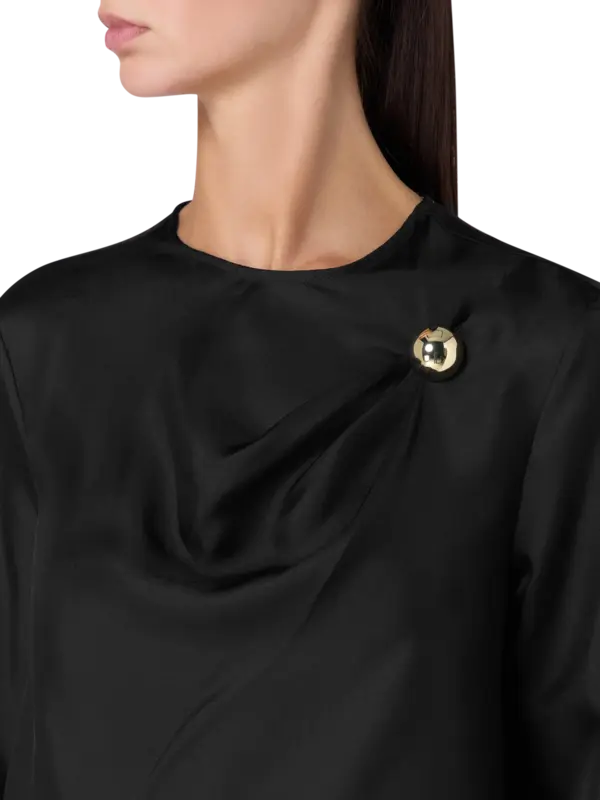 /original/AZAE_LOUL_Black_4.png_convert-600x800