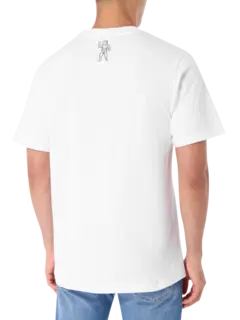 تيشرت مزين بشعار مقوس بنقشة كاموفلاج