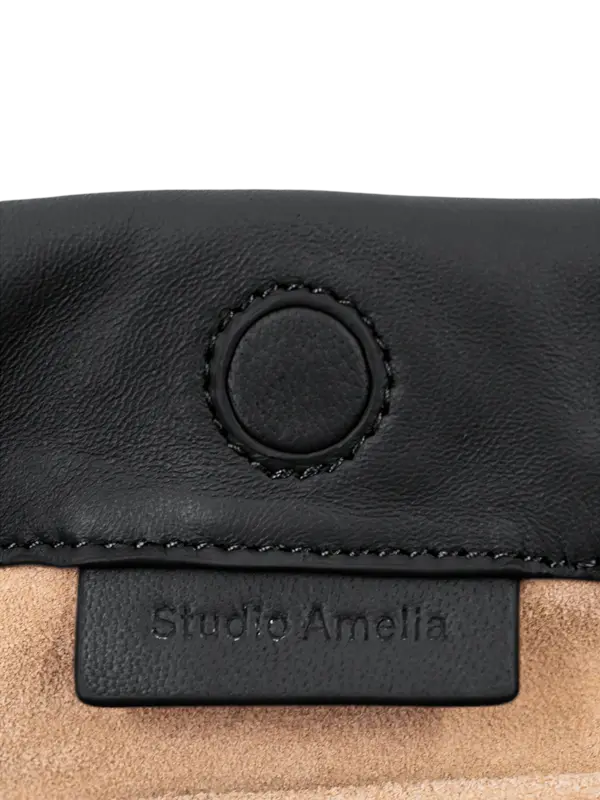 /original/B559CFS_STAM_BLK_5.png_convert-600x800