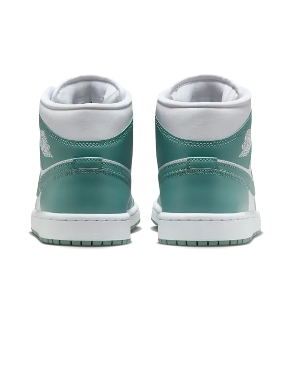 /original/BQ6472-W_JORD_White_Cann_3.png_convert-600x800