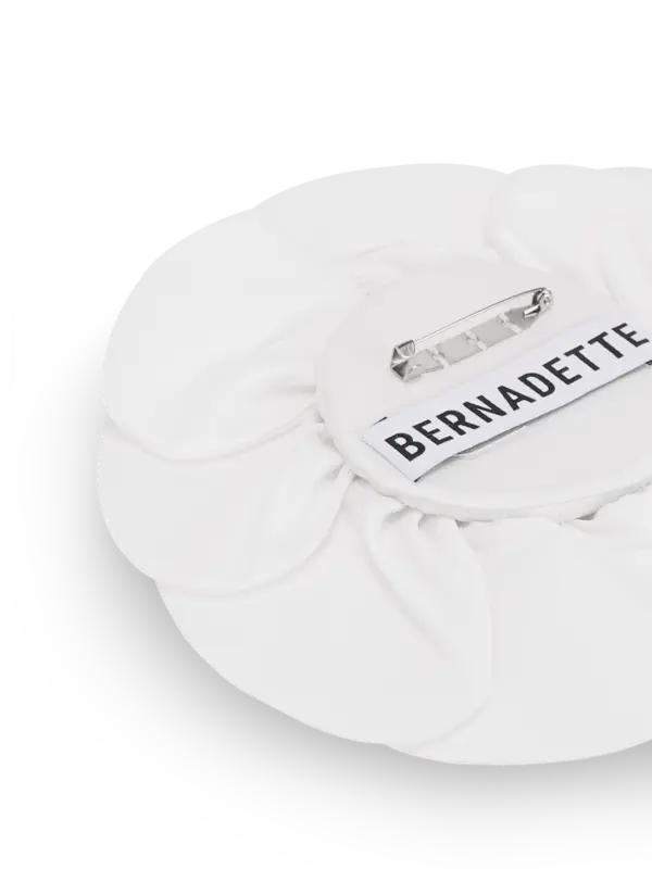 /original/BROOCHECAM_BRNA_1_4.png_convert-600x800