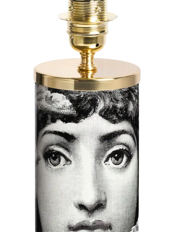 /original/C05X139_FORN_Blackwhite_4.png_convert-600x800