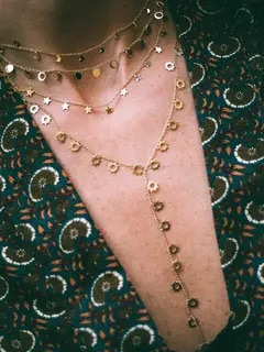 /original/C11STR_LATN_Yellowgold_2.png_convert-240x320